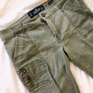 ⚡️HOLLISTER⚡️ARMY GREEN CARGO JEANS